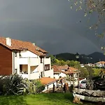 Country house Arboliz *