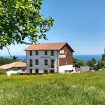 Country house Arboliz *