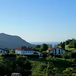 Arboliz Country house *