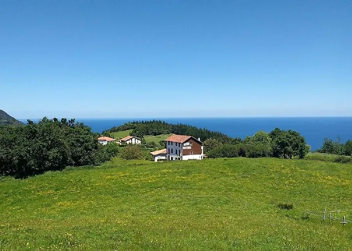 Country house Arboliz *